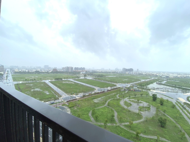 良勳森悅未住全新宅平車,台南市安南區安中二街