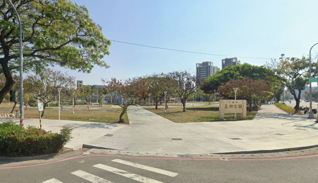 高雄大學芳鄰美建地,高雄市楠梓區藍田中段