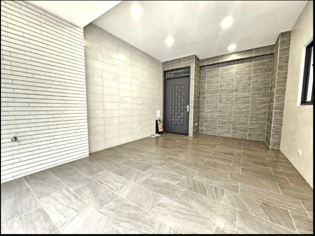 建興學區稀有面寬車墅,台南市中西區大同路一段