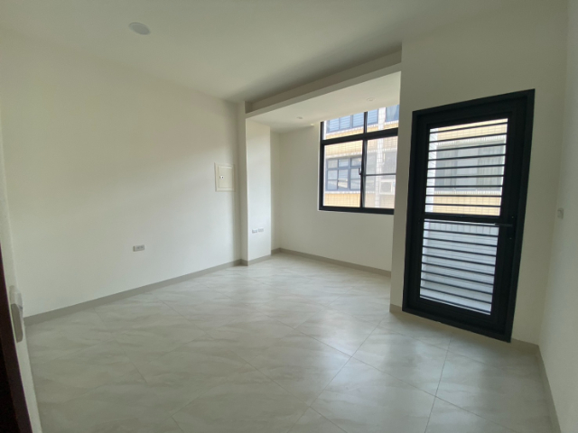 建興學區稀有面寬車墅,台南市中西區大同路一段