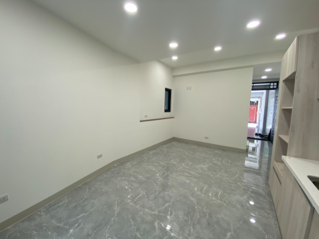 建興學區稀有面寬車墅,台南市中西區大同路一段