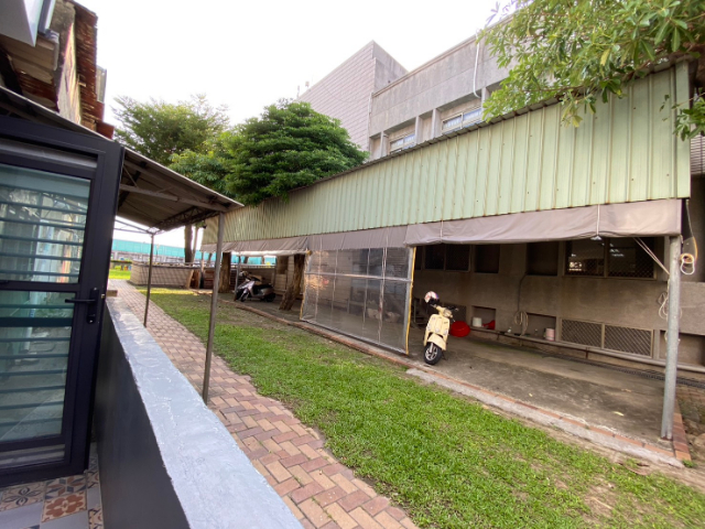東區副都心芳鄰車庫透天,台南市南區國民路217巷