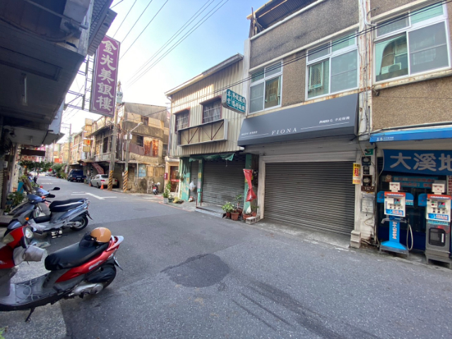 南園近開元角窗超值店面,台南市北區南園街