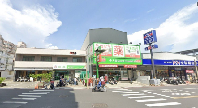 東門路靜巷面寬透天