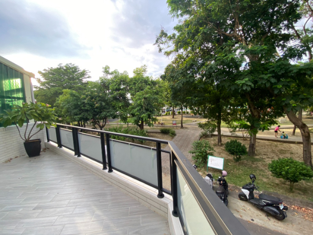 體育公園芳鄰精美車墅,台南市南區大同路二段４８２巷