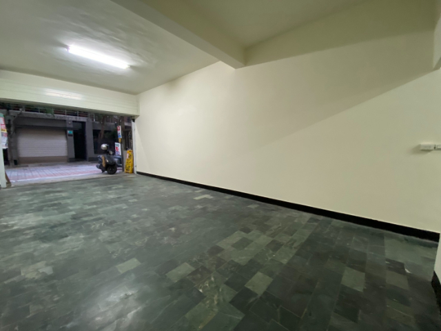 東區副都心大坪數騎樓透天,台南市東區生產路