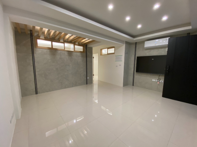 好市多芳鄰整新一樓店住,台南市北區和緯路四段