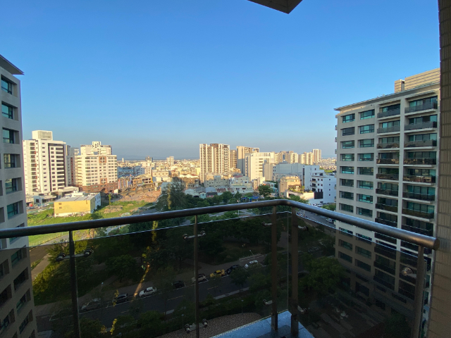 最愛峰雲會三房平車,台南市東區仁和路
